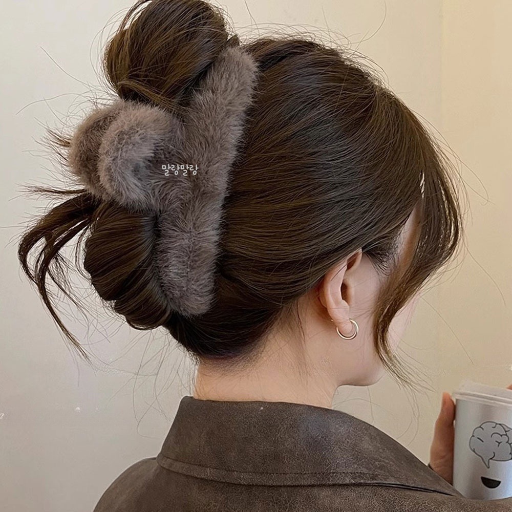 심플한 밍크 털헤어삔 올림머리 대형집게핀