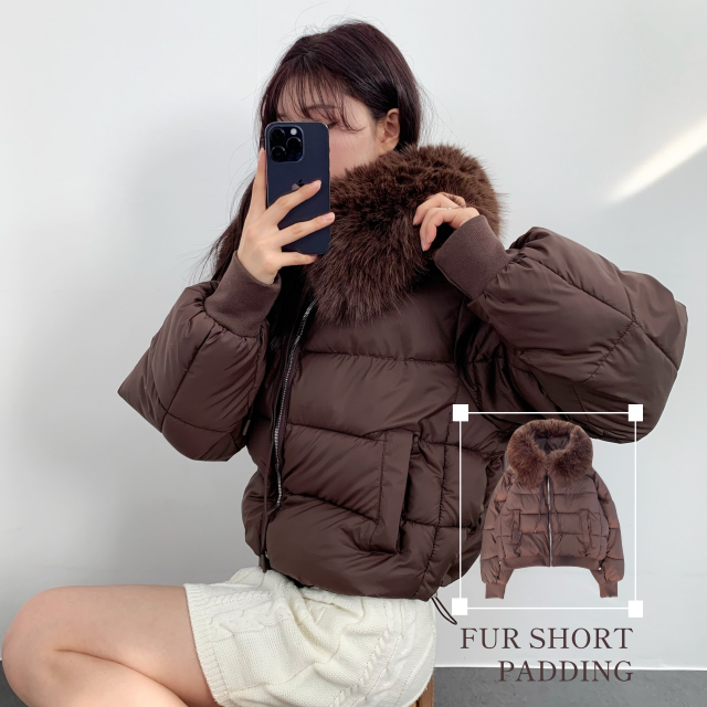 겨울 연말룩 크리스마스 폭스털 퍼카라 스트링 모글 퍼 숏 패딩