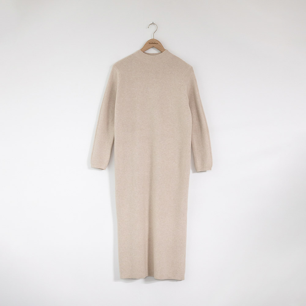 위리버 탄탄 쫀쫀한 하찌 하프넥 체형커버 롱 니트원피스