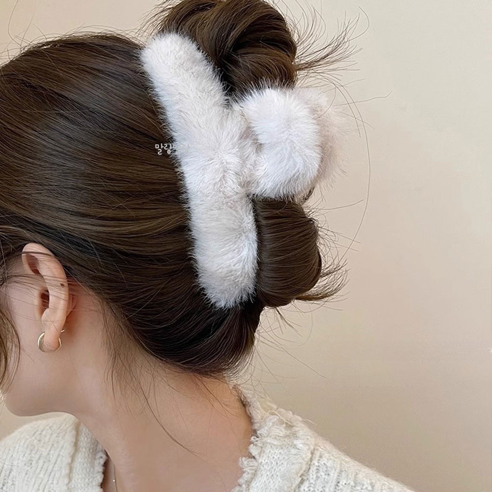 심플한 밍크 털헤어삔 올림머리 대형집게핀