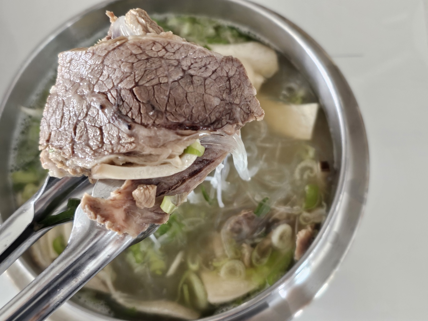 우본 맑은 한우 소갈비탕 맛집 사골국 곰탕 소고기국밥 밀키트 아기 유아국 설렁탕 650g