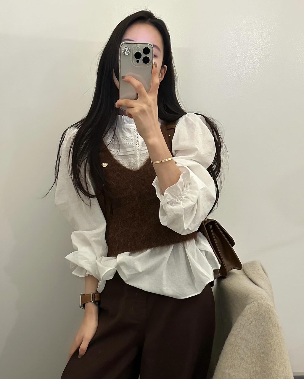 롬지 여성 레이어드 이너 브이넥 알파카 뷔스티에 니트조끼 - 상세 이미지 2