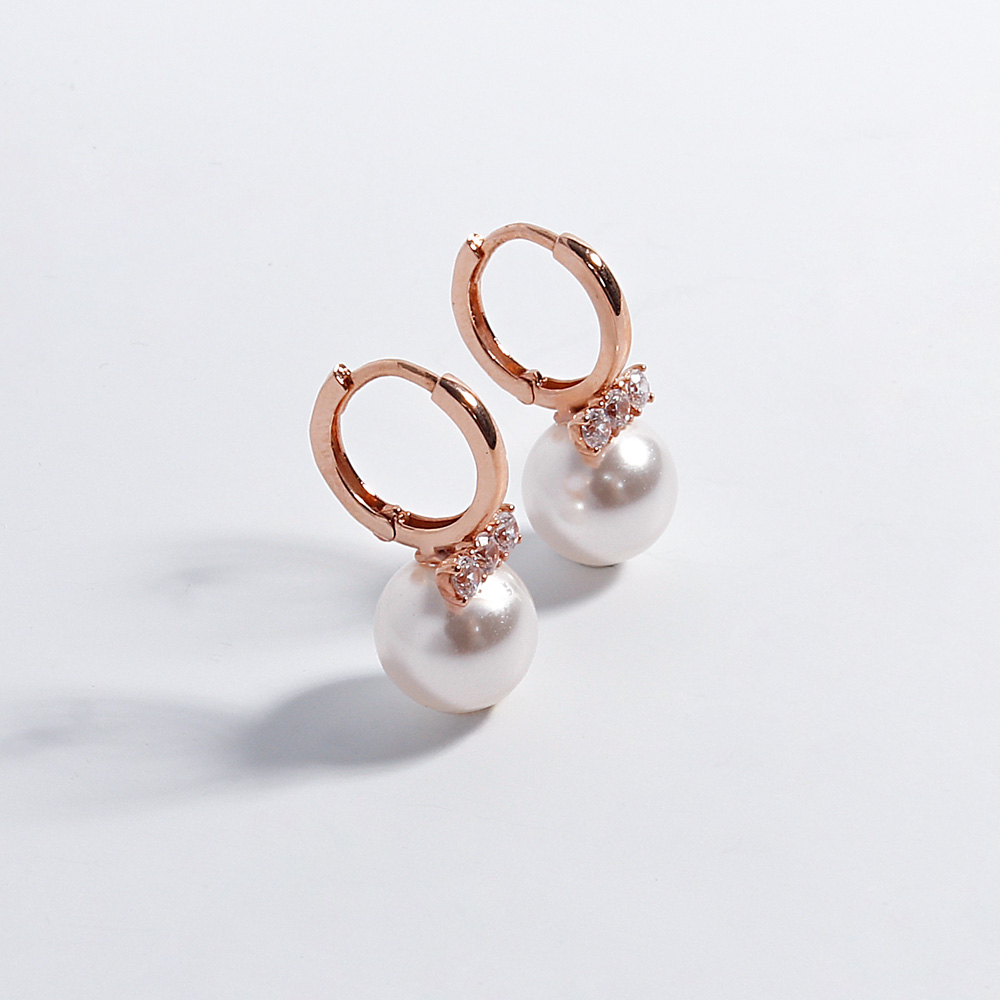 브리티 진주 8미리 원터치 귀걸이 데일리 하객룩 여자 친구 생일 선물 14K 혼주
