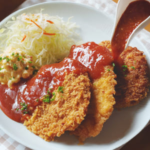 김동완 치즈 돈까스 10팩 (치즈10+소스1) 경양식 냉동 통등심 돈카츠... 맛있게 먹은 솔직 후기 - 상품 이미지 4