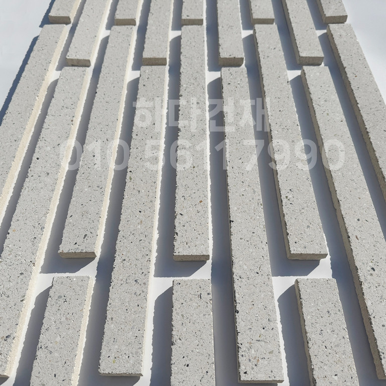 모노타일 500x45x17T 큐빅화이트 / 하다건재 와이드벽돌타일