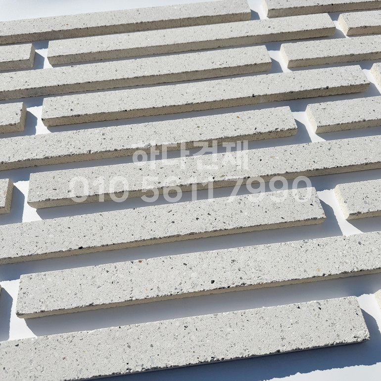 모노타일 500x45x17T 큐빅화이트 / 하다건재 와이드벽돌타일