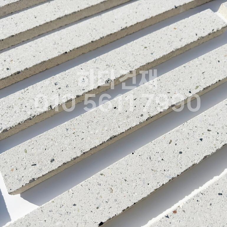 모노타일 500x45x17T 큐빅화이트 / 하다건재 와이드벽돌타일