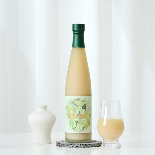 향긋한 생바질을 담은 문삼이공 바질 12도 500mL : 마마스팜