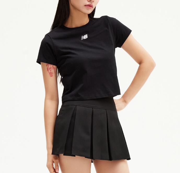 뉴발란스 W 에센셜 중앙로고 반팔티 SLIM FIT B1 NBNEF2W012 10 19 : 프레씨유2