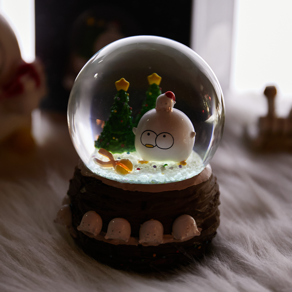 삐뚤이 눈오리 스노우볼 LED 워터볼 크리스마스 연말 선물 입삐뚤오리 캐릭터 굿즈