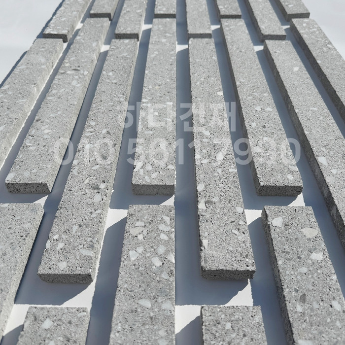 라일락 모노타일 500x50x17T 그레이칩 / 하다건재 와이드벽돌타일