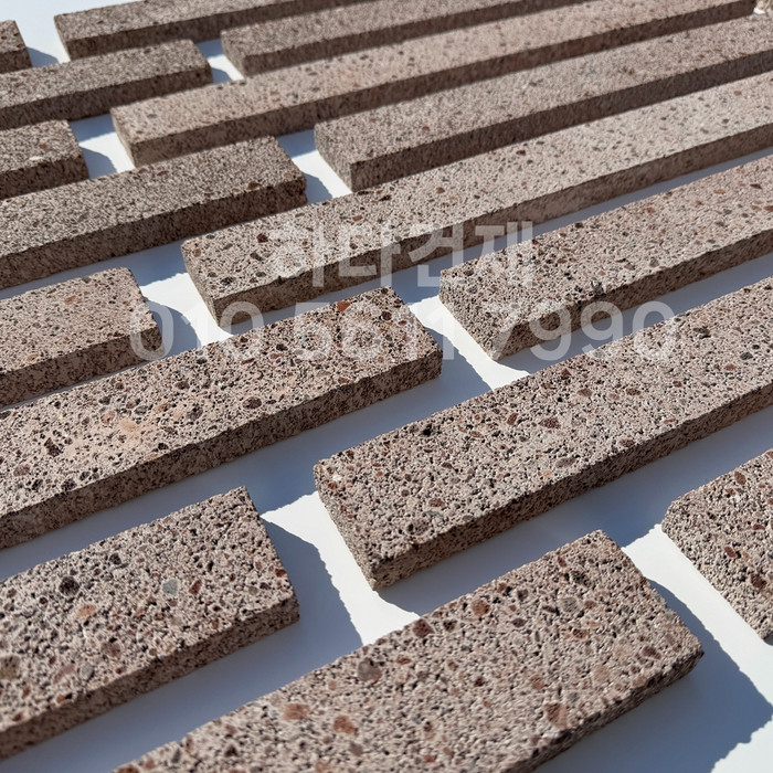 라일락 모노타일 500x50x17T 브라운칩 / 하다건재 와이드벽돌타일