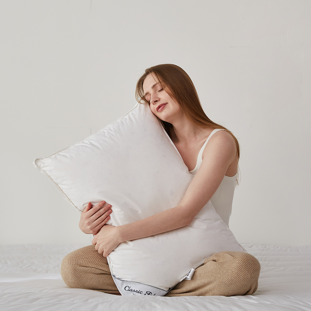 클래식패브릭 호텔 구스베개 3중구조 일반형 미디엄