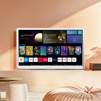 [LG 68cm 2세대 룸앤TV + 이동식스탠드 AP-43S] 스마트TV 소형 캠핑용 휴대용 FHD TV webOS22  스마트모니터 에너지효율 1등급 - 상세 이미지 4