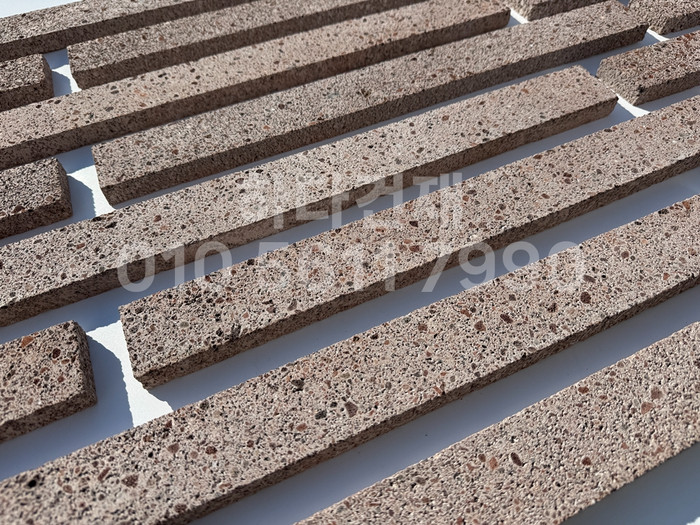 라일락 모노타일 500x50x17T 브라운칩 / 하다건재 와이드벽돌타일