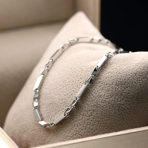 14k 화이트골드 체인팔찌 심플한 금팔찌 깔끔한 스타일