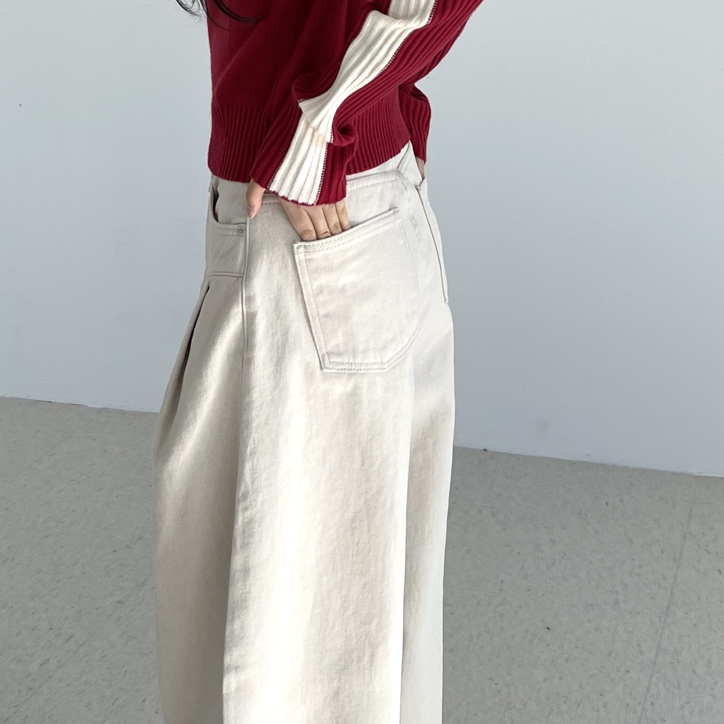 커브드팬츠 코튼 화이트 와이드팬츠 도톰한 여성 겨울 면 크림색 프렌치기모벌룬팬츠 - 상세 이미지 5