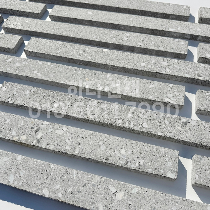 라일락 모노타일 500x50x17T 그레이칩 / 하다건재 와이드벽돌타일