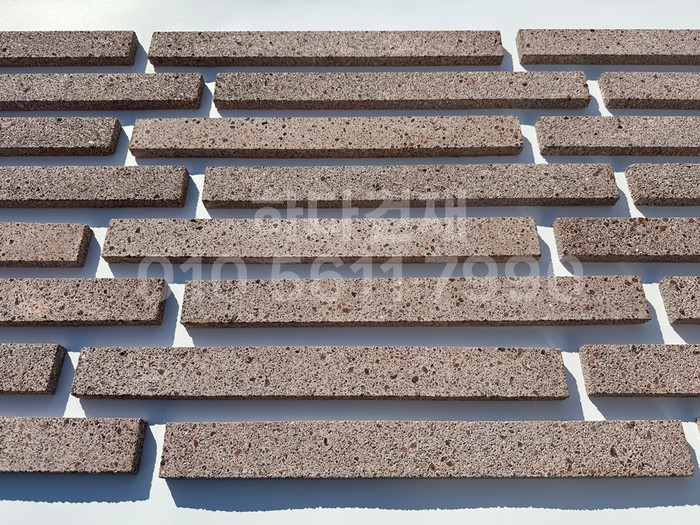 라일락 모노타일 500x50x17T 브라운칩 / 하다건재 와이드벽돌타일