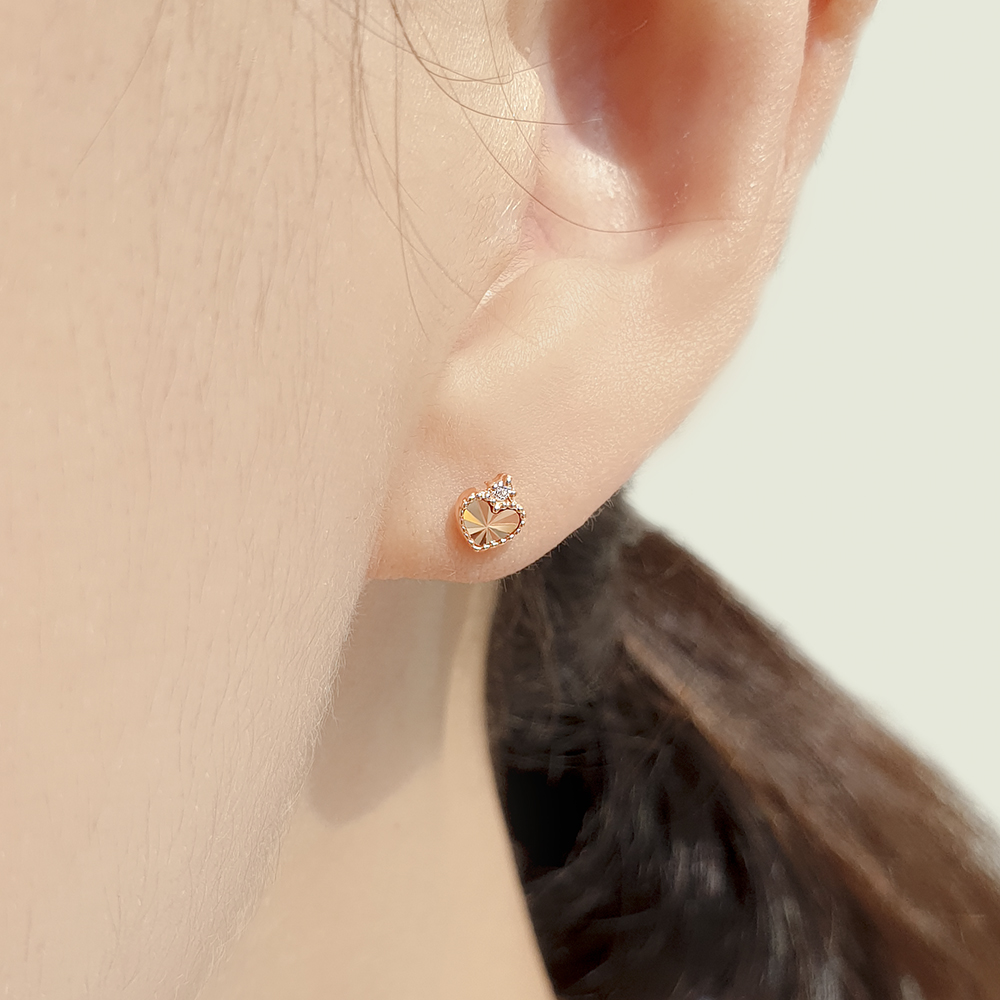 14케이 18k 여자 명품 컷팅 하트 귀고리 금 침 귀걸이 - 상세 이미지 2