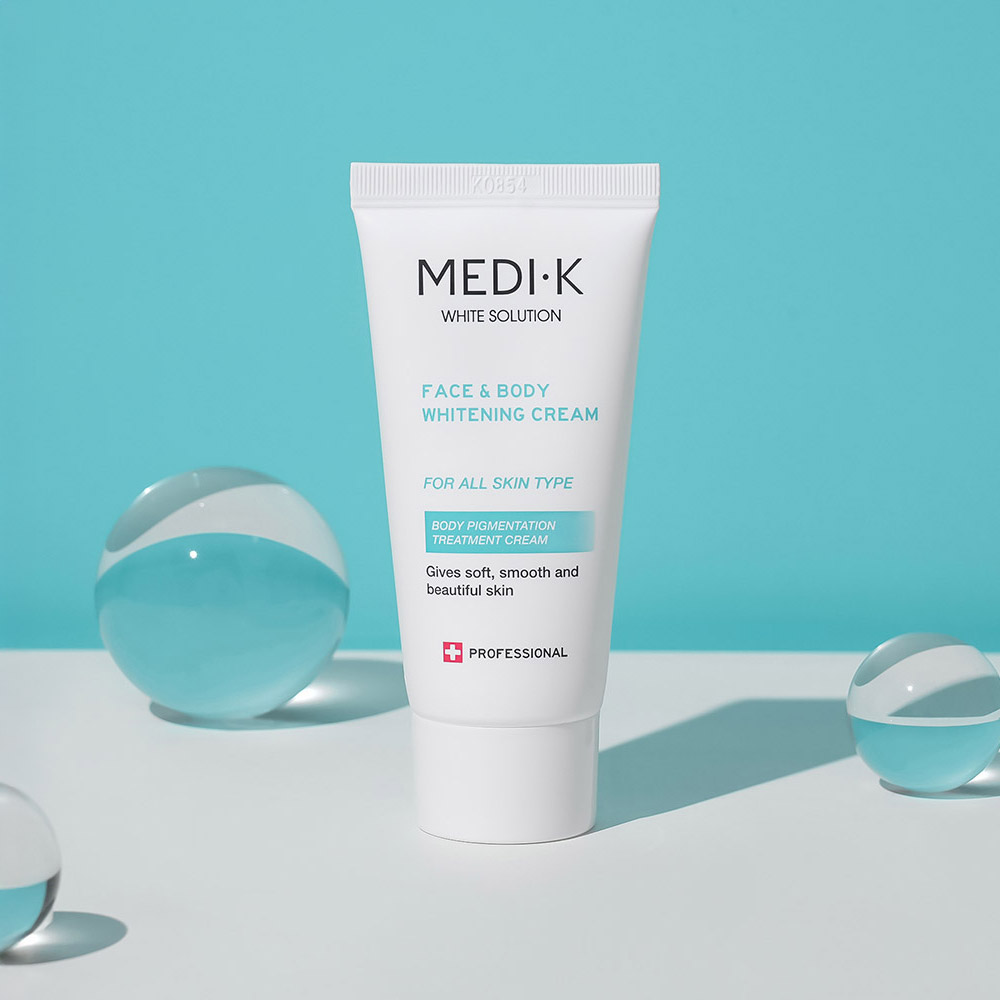 약국입점 메디케이 화이트솔루션 대용량 50ml 착색전용크림 Y존미백 사타구니 겨드랑이색소침착 팔꿈치 엉덩이 무릎 쇼핑백 - 상품 이미지