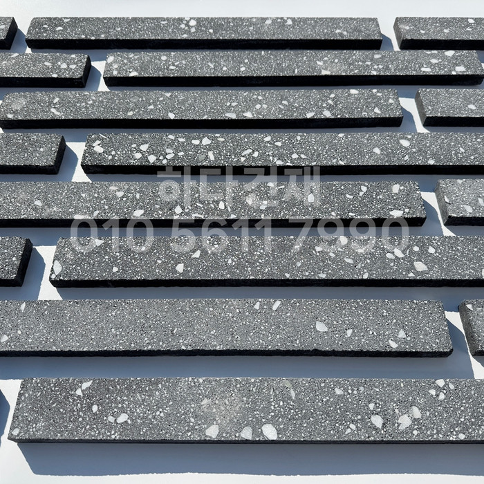 라일락 모노타일 500x50x17T 블랙칩 / 하다건재 와이드벽돌타일