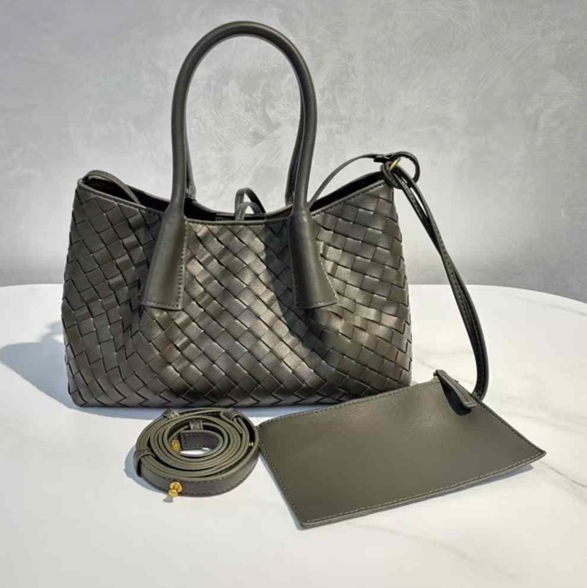 소가죽 스퀘어 버킷 토트백 데일리 직장인 출근 여성 하객 크로스가방