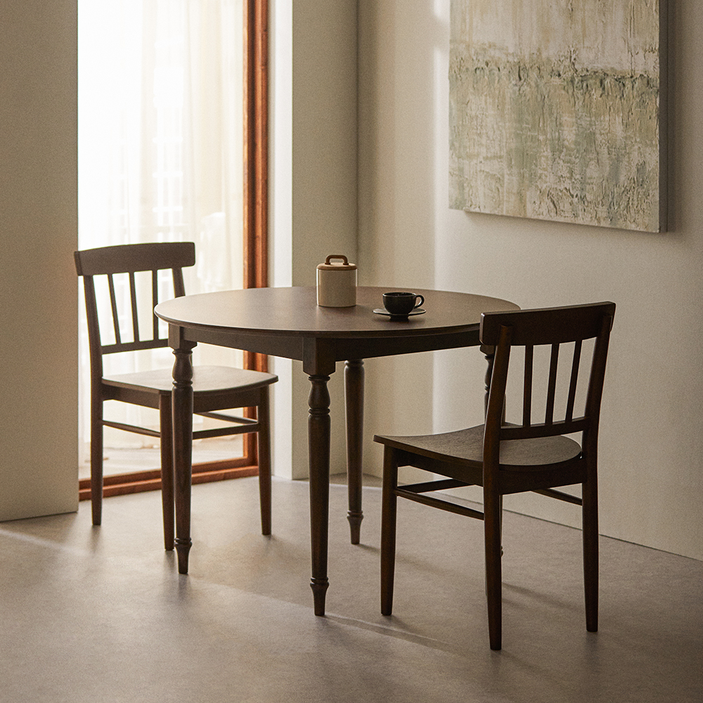 로맨틱캬바레 썰즈데이 체어 카페 의자 고무나무 원목 빈티지 엔틱