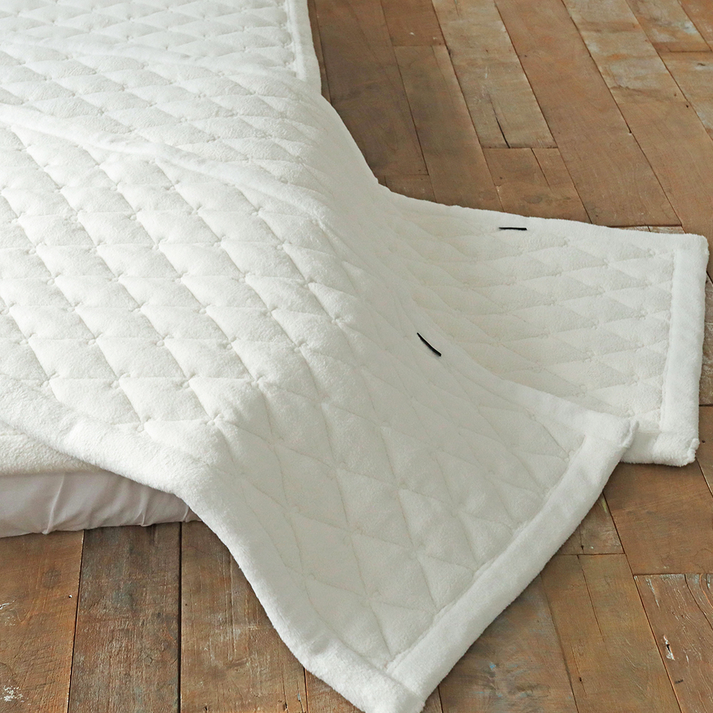 뽀글이 양털 극세사 도톰한 쇼파매트 리본퀄팅 미끄럼방지 아이보리 소파패드 돌소파용 200x90