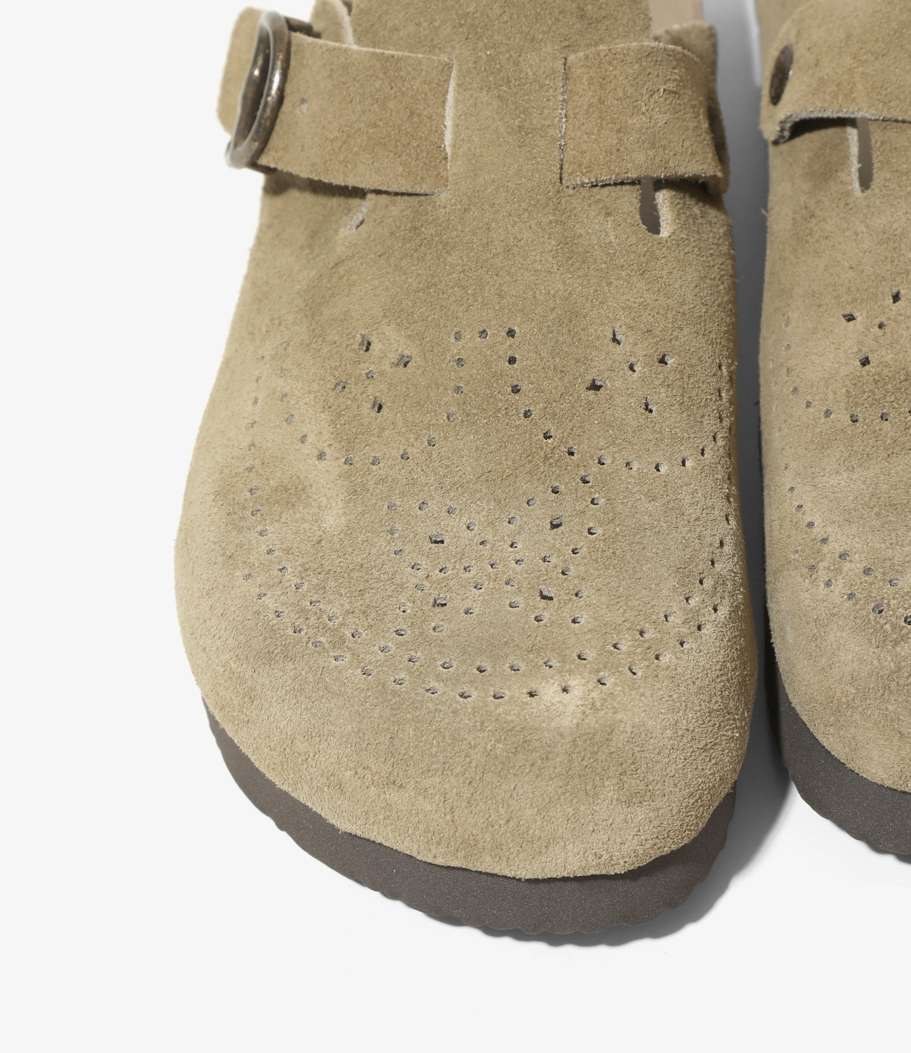 니들스 CLOG SANDAL SUEDE LTHR 남성 슬리퍼 QV076A 토프 - 상세 이미지 3