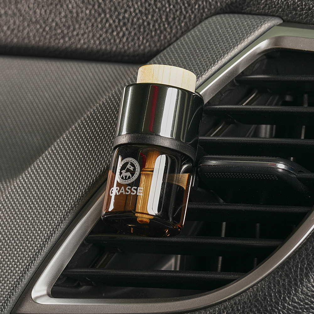 [불스원] NEW 그라스 송풍구 디퓨저 차량용방향제 10ml+리필 블랙베리&체리