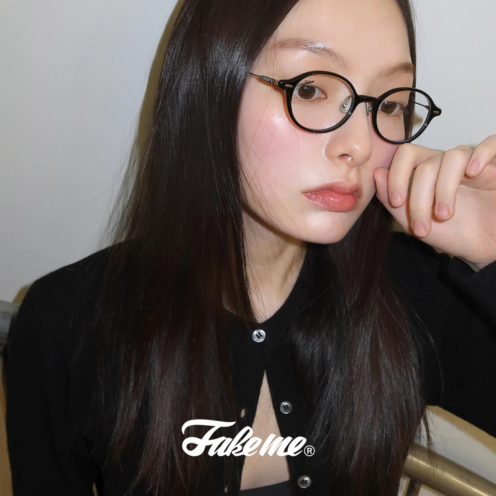 페이크미 안경 케이트 KATE BSV 블랙 실버 여자 오벌형 티타늄 뿔테 안경테 - 상세 이미지 5