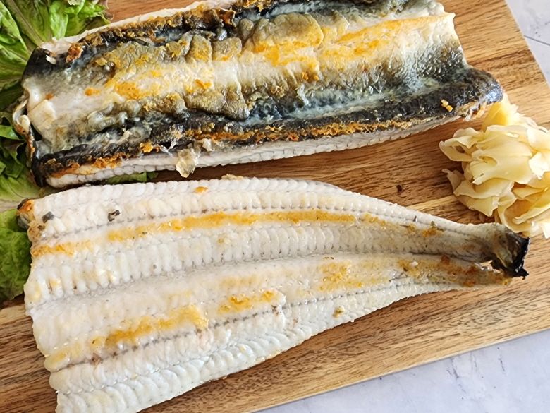 자포니카 특대 민물장어 국내산 1kg 손질 대왕장어 품질 보장 1등급 장어 장어구이 : 복덩이네 푸드마켓