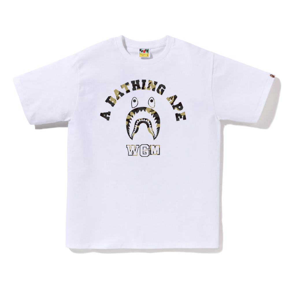 베이프 반팔티 BAPE STORE NEW YORK MADISON AVENUE SHARK COLLEGE TEE 1K72-110-104 - 상품 이미지