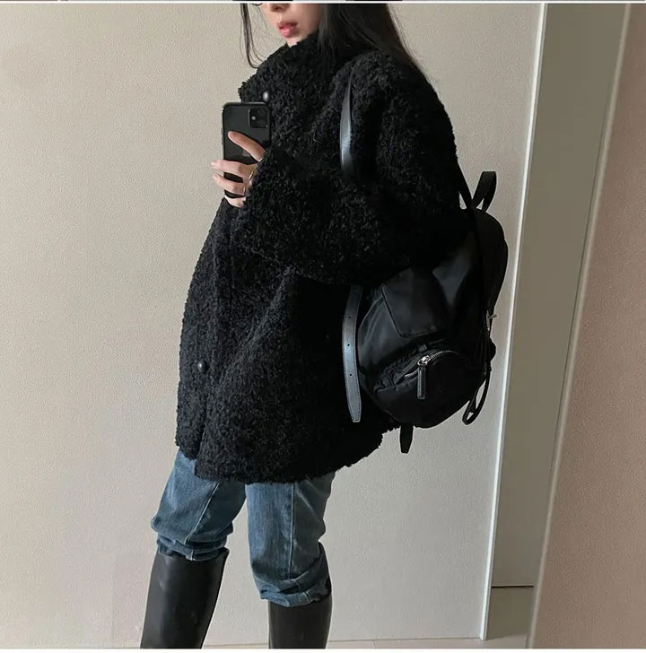가을 겨울 도톰 따뜻 뽀글이 스탠드 카라 루즈핏 싱글 브레스티드 양털 베이직 꾸안꾸룩 여친룩 코트 자켓 124122701 상세 이미지 55