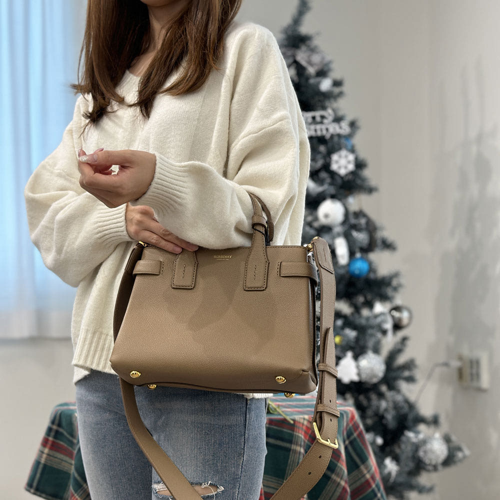 버버리 하우스 체크 뉴 배너백 토트백 스몰 카멜 블랙 블루 그레이