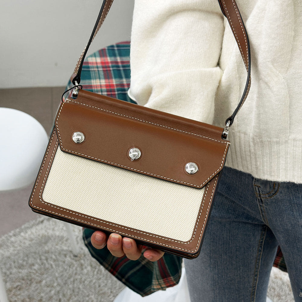 [마지막재고 20%추가] 버버리 호스페리 프린트 미니 크로스 바디백 8014611