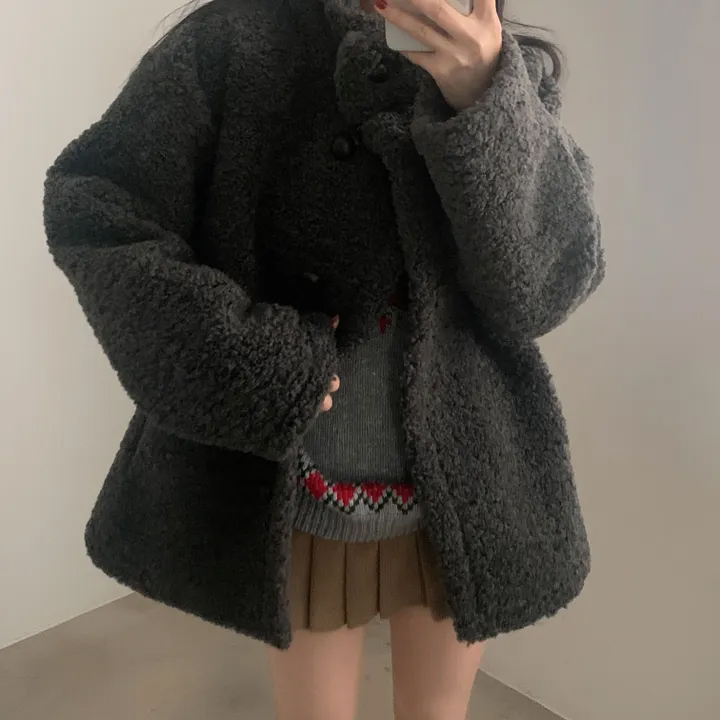 가을 겨울 도톰 따뜻 뽀글이 스탠드 카라 루즈핏 싱글 브레스티드 양털 베이직 꾸안꾸룩 여친룩 코트 자켓 124122701 상세 이미지 57