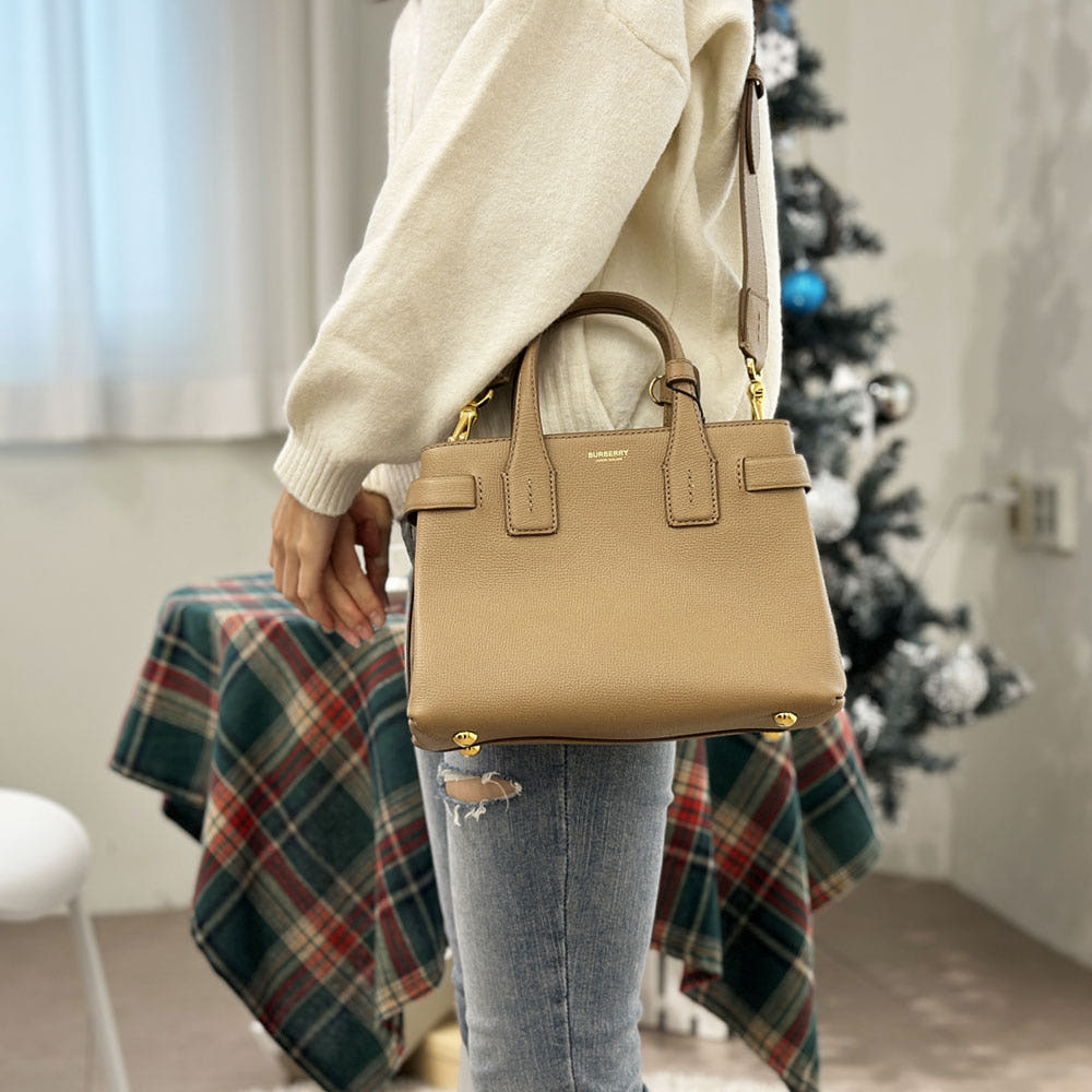 버버리 하우스 체크 뉴 배너백 토트백 스몰 카멜 블랙 블루 그레이 - 상세 이미지 3