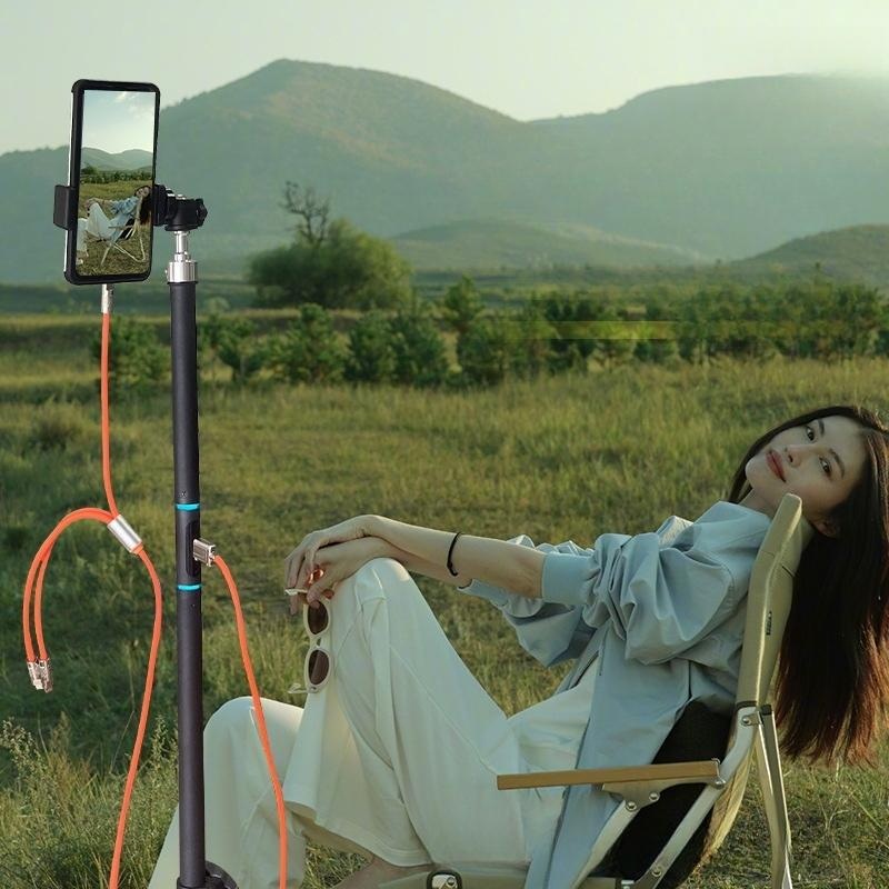 유튜버용 스마트폰 거치대 10000mAh 대용량 보조배터리 기능 탑재 - 상품 이미지