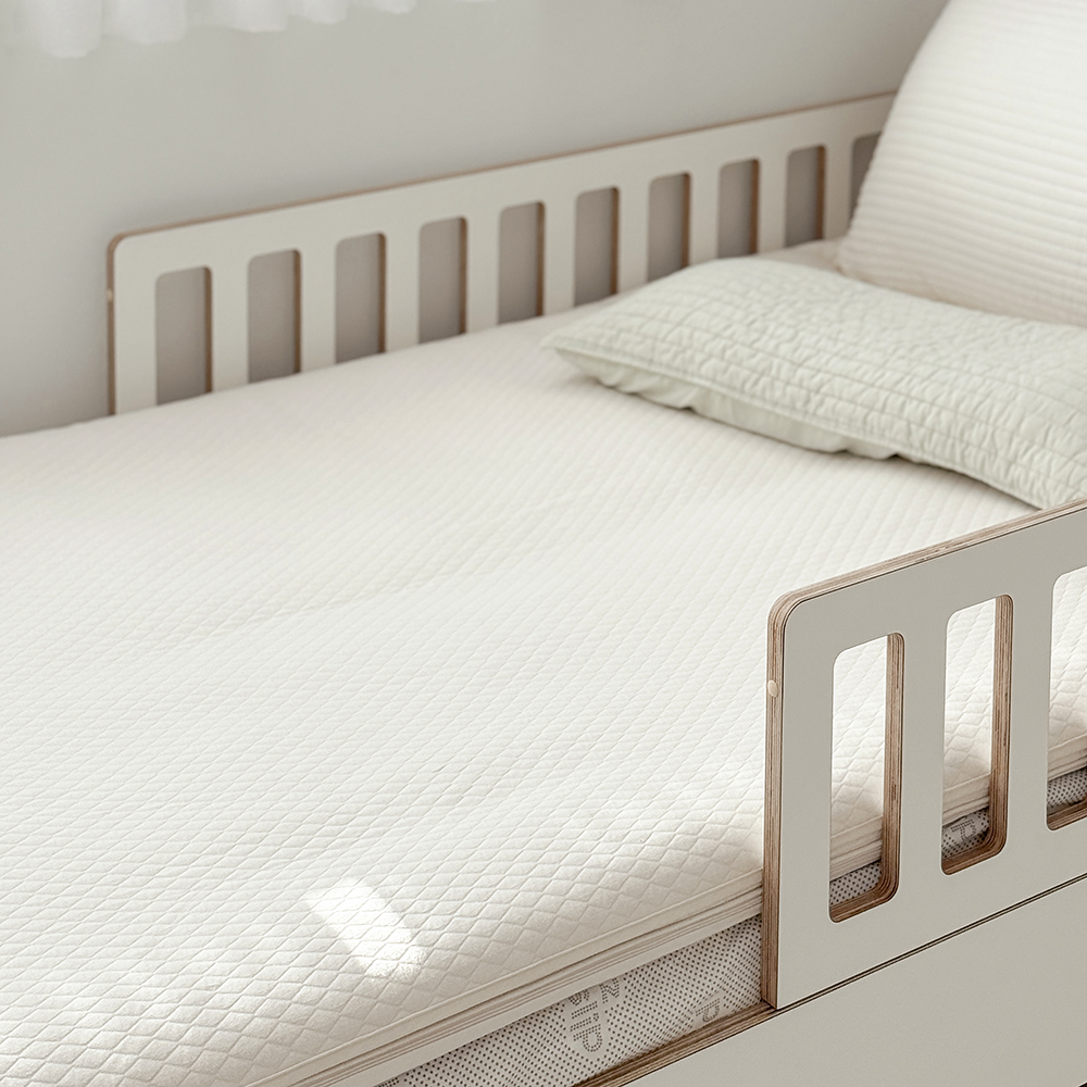 누빔 방수패드 슈퍼싱글 사이즈 신생아 아기 침대 방수요 논슬립 무형광 매트 주다르