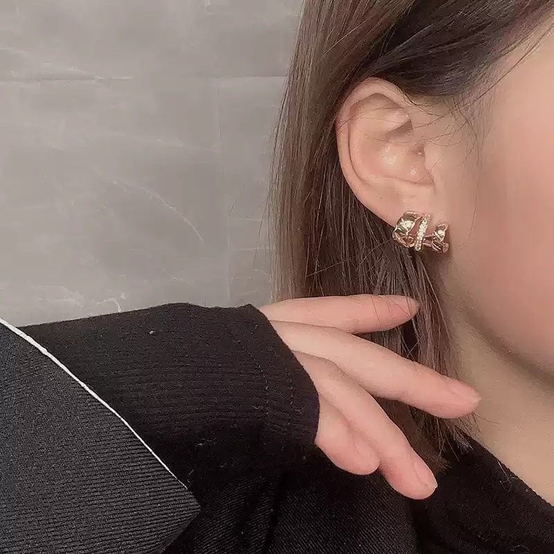 트렁크 1화 서현진 귀걸이 우아한 파티룩 의상 옷 패션 - 상세 이미지 3