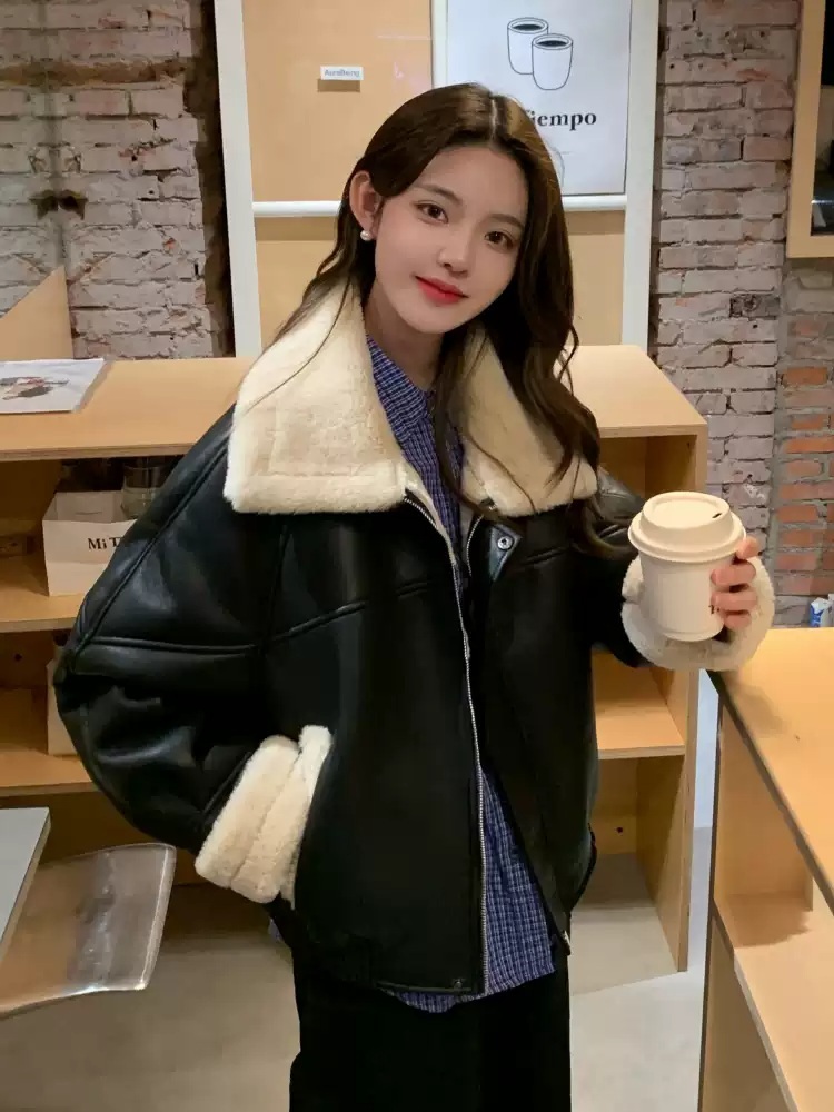 김민경 자켓 무스탕 인스타그램 레더 빅사이즈 의상 옷 패션 - 상세 이미지 2