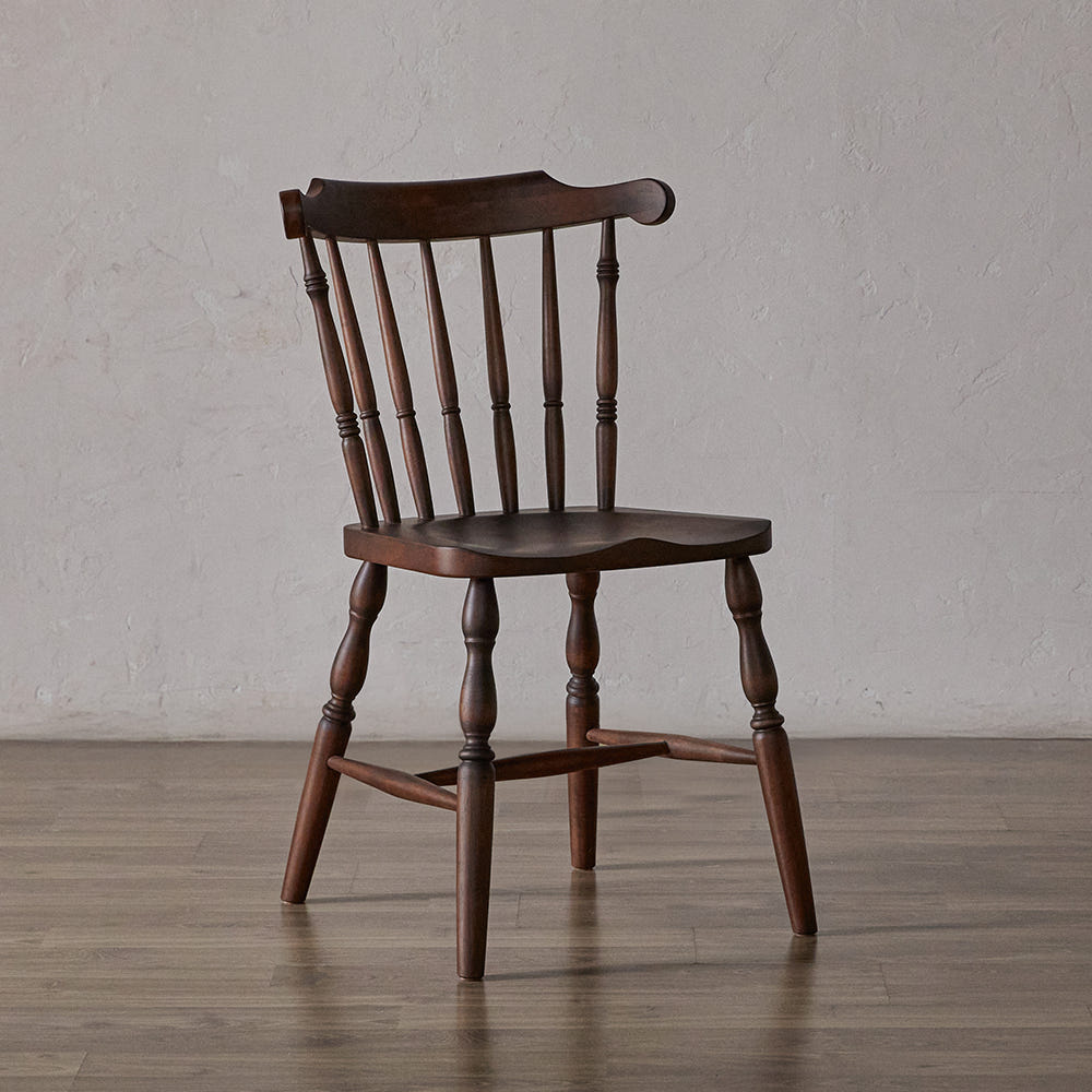 로맨틱캬바레 그랜디 체어 카페 의자 고무나무 원목 빈티지 엔틱