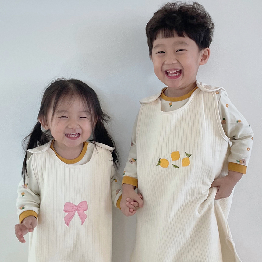 바니블라썸 수면조끼 아기 누빔자가드 면 수면잠옷 봄 가을 세로자가드 리본S - 상세 이미지 4
