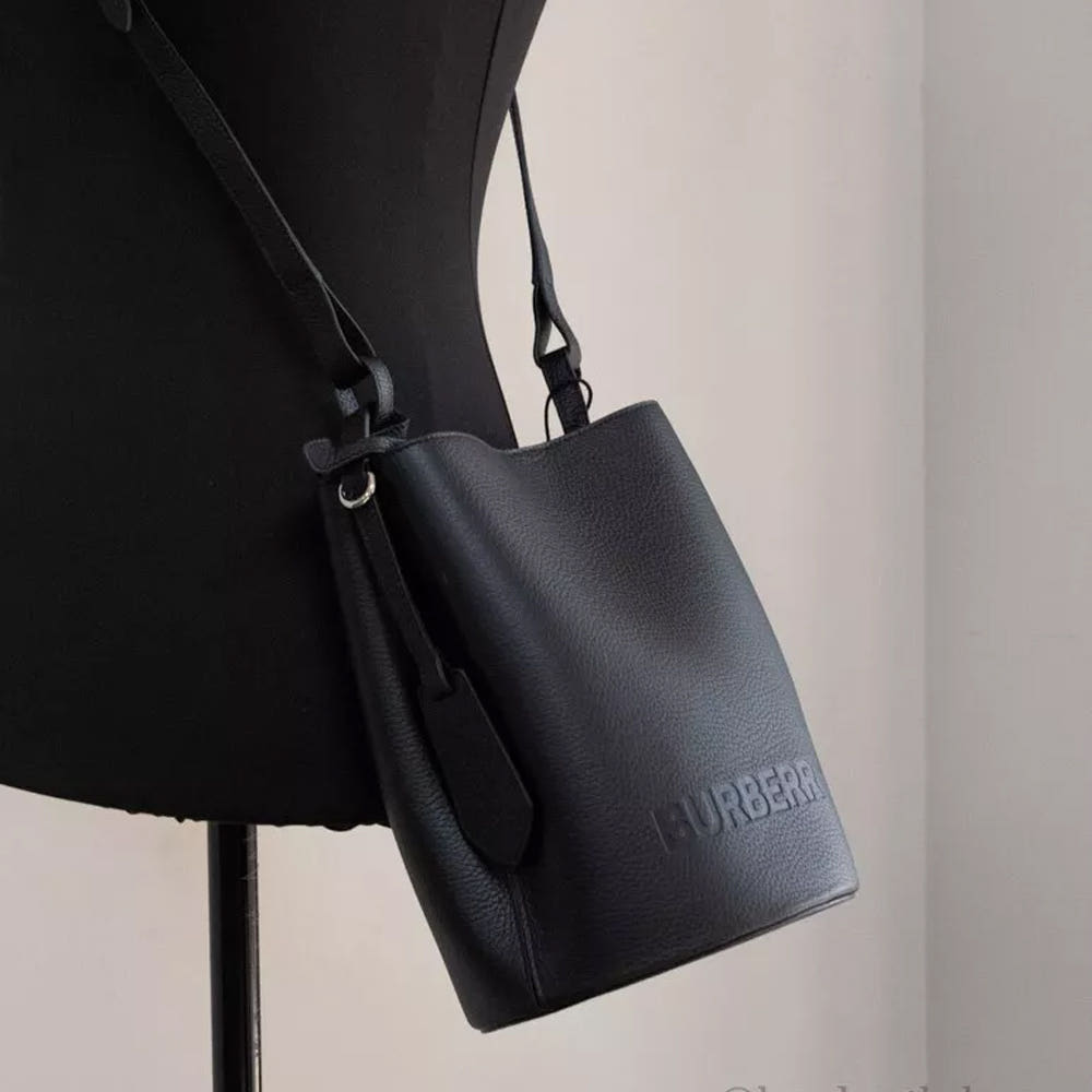 버버리 헤이마켓 스몰 론 버킷백 숄더백 복조리백 5가지 색상 이미지 7