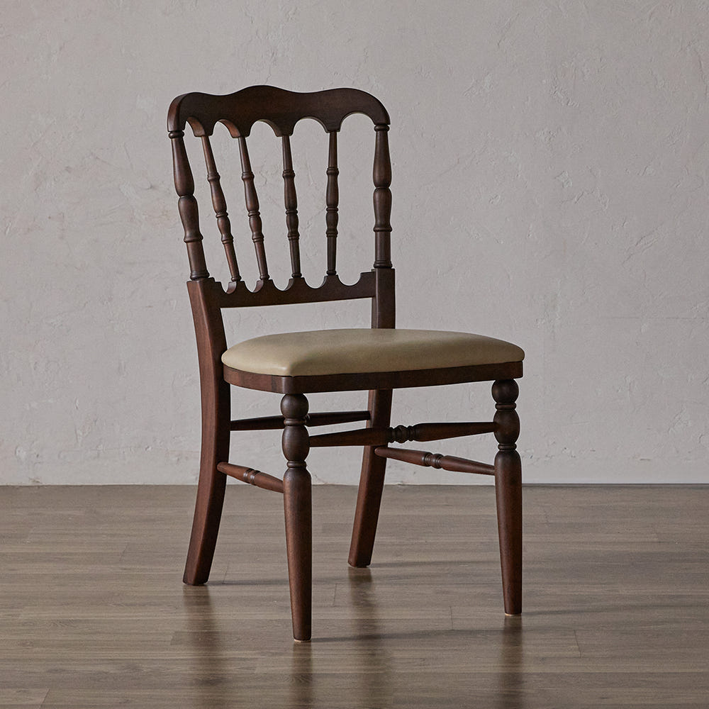 로맨틱캬바레 첼로 빈티지 원목 의자 카페 인테리어 월넛 체어