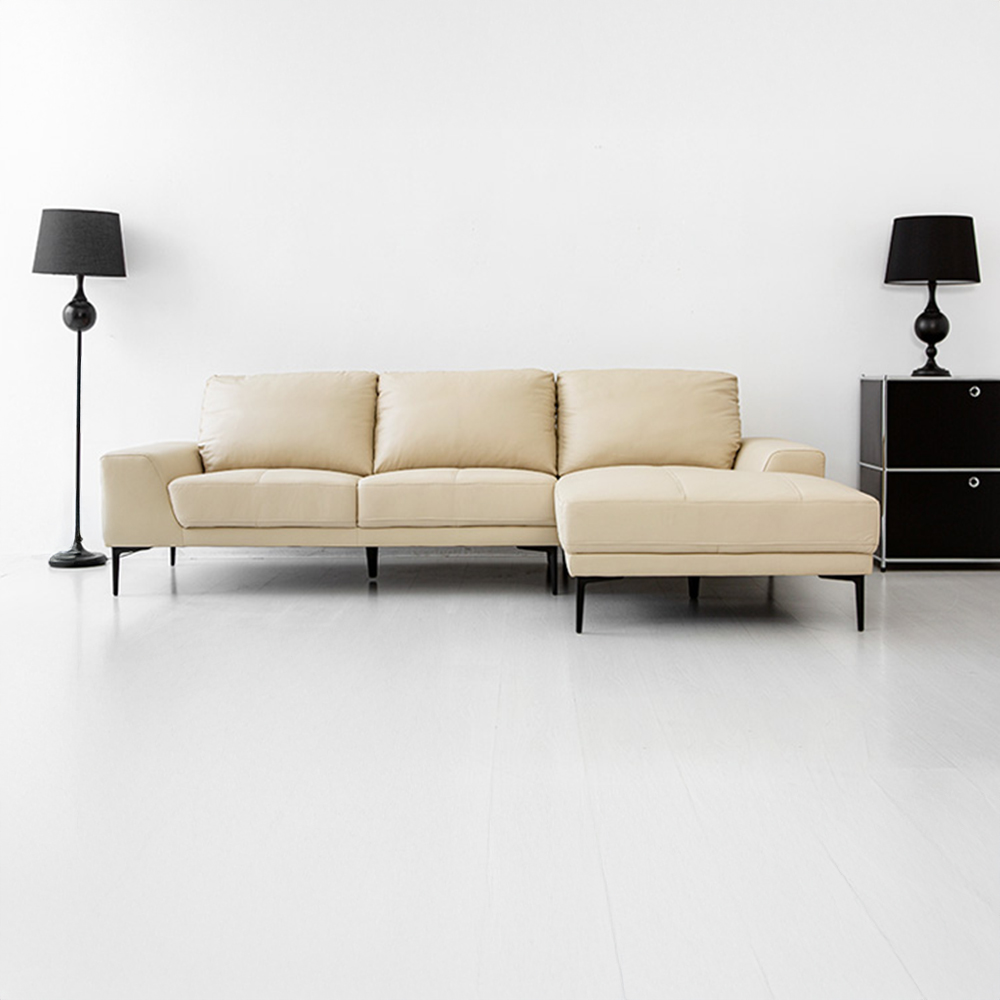 BERINO 4인 가죽소파 카우치형 바닐라