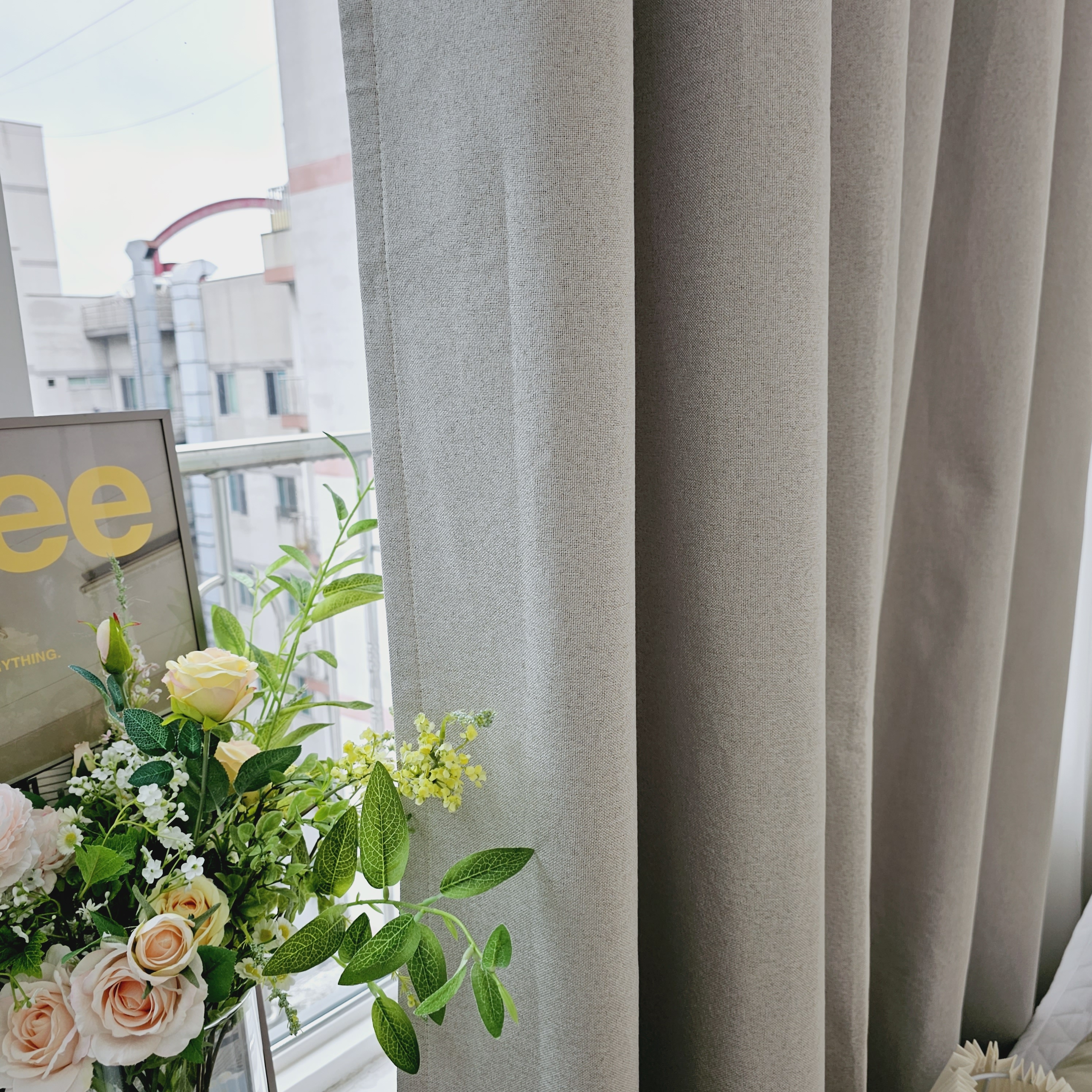 암막커튼 양면동일 완벽차단 아일렛 거실 커텐 2장 한세트 모카베이지, 300x235cm