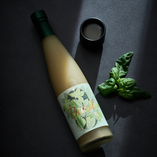 향긋한 생바질을 담은 문삼이공 바질 12도 500mL : 마마스팜